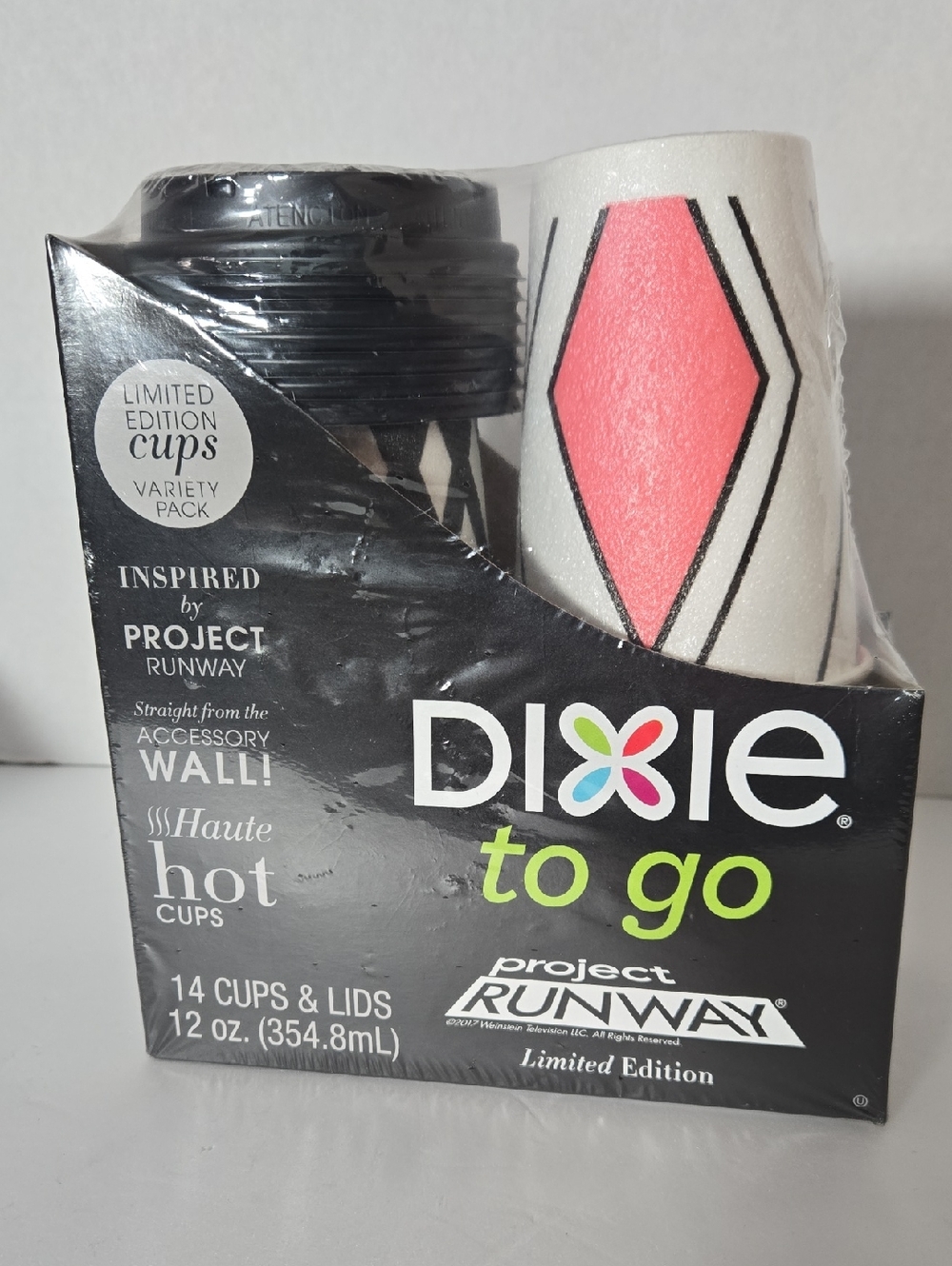 Limited Edition Project Runway Dixie To Go Hot Cups 14 Cups & Lids